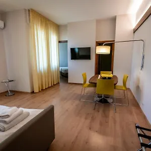 Ξενοδοχείο με διαμερίσματα Porta Al Prato