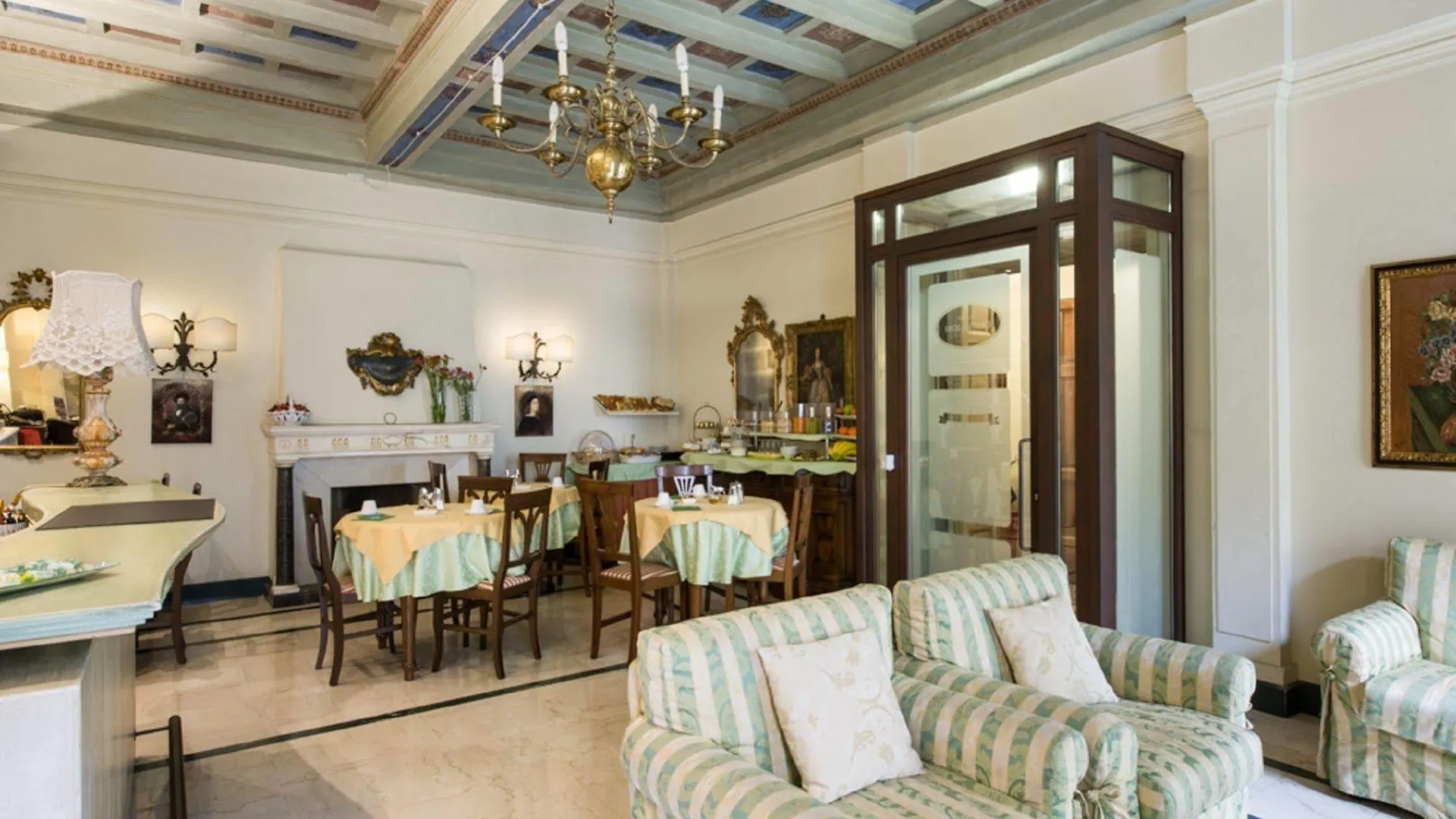 Residenza Castiglioni contacts